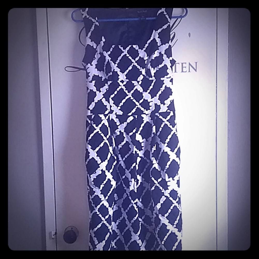 Sleeveless summer dress